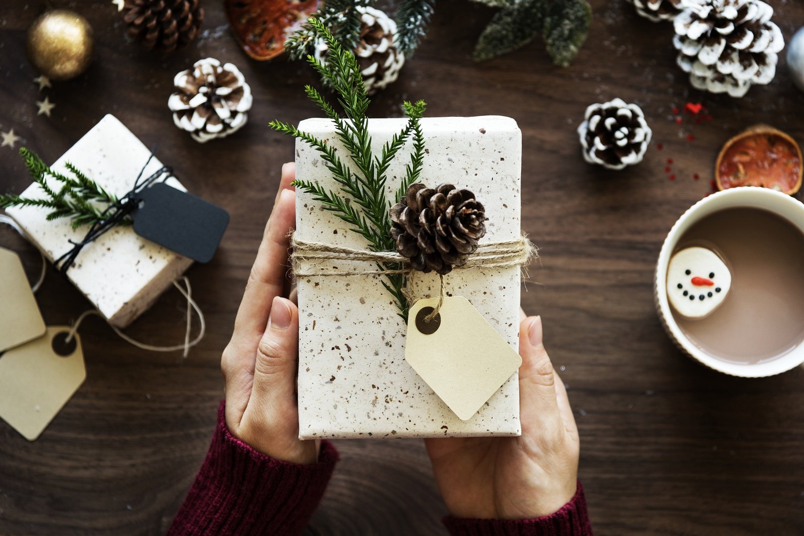 12 ideas de regalos que ganarán cualquier intercambio de elefantes blancos