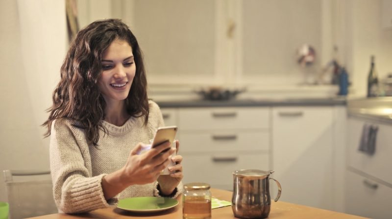 De qué hablar con la persona que te gusta por mensaje de texto