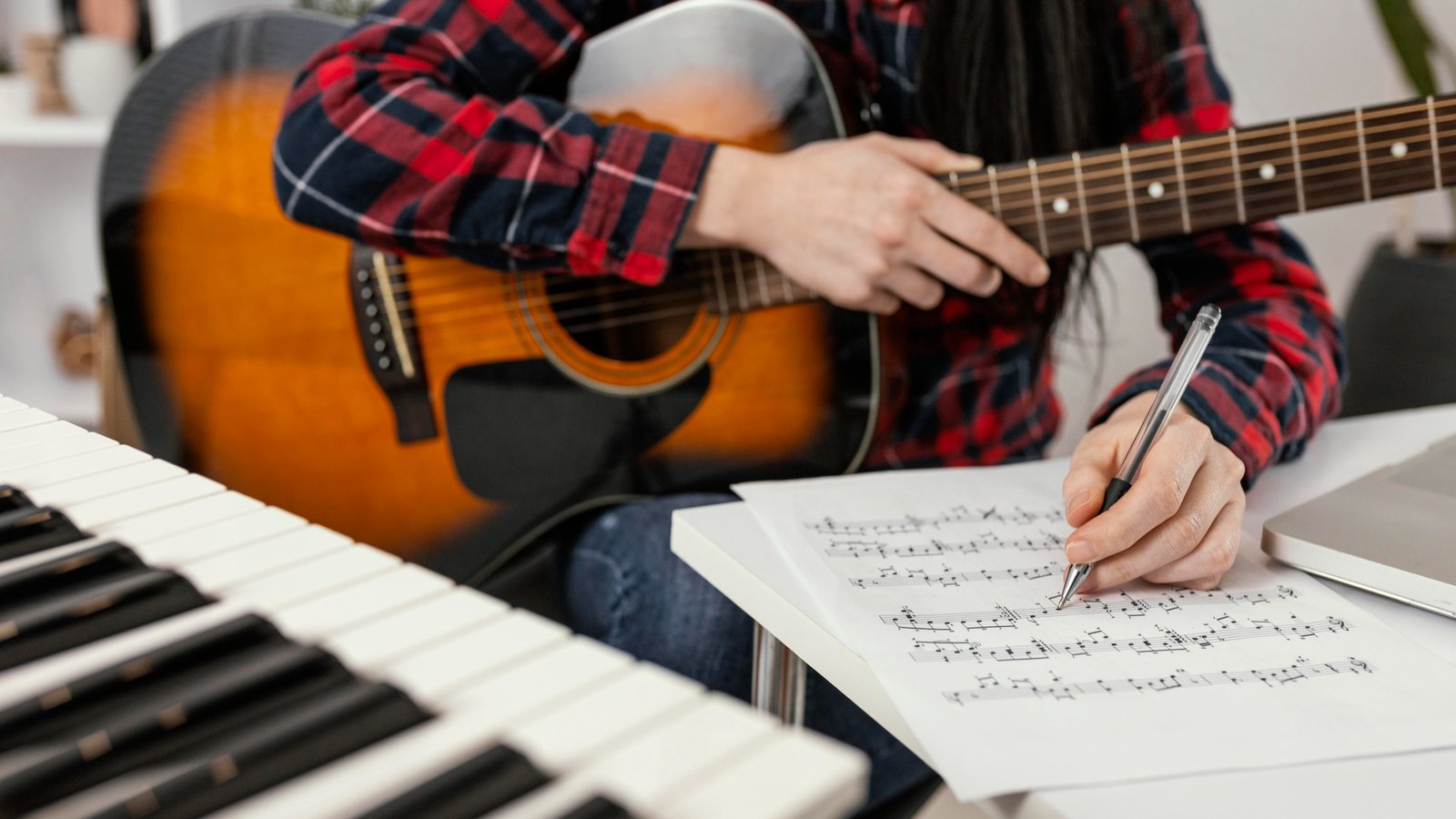 Lecciones de acordes de guitarra en línea